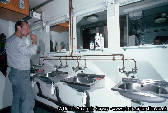 The wash room at Halley
