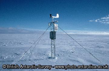 Automatic Weather Station at Atoll Nunataks