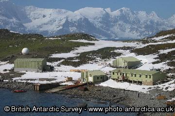 Signy Research Station, Latitude 60°43' S, Longitude 45°36' W, Factory Cove, Borge Bay, Signy Island, South Orkney Islands.
This image is associated with the 2005-2010 BAS science programme: DISCOVERY 2010- Integrating Southern Ocean Ecosystems into the Earth System